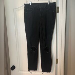 American Eagle black skinny Next Level Stretch distressed size 14 LONG